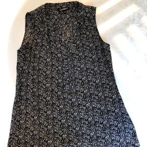 Express v-neck blouse